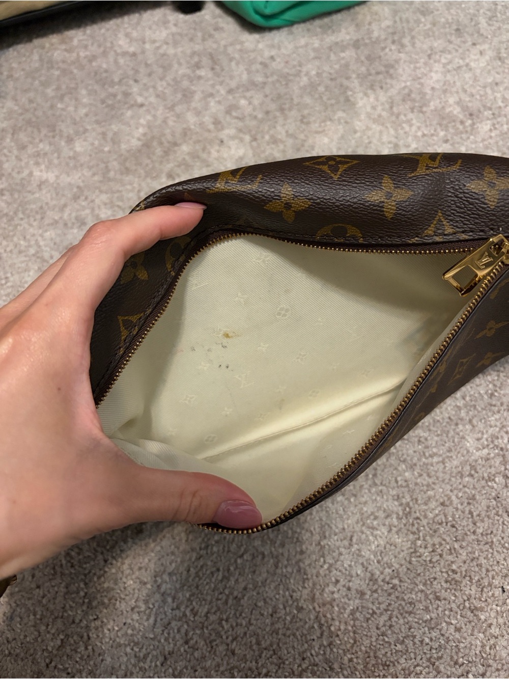 Louis Vuitton Monogram Canvas High Rise Bumbag - Picture 6 of 8